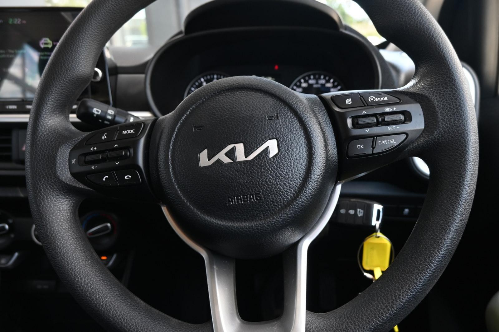 Kia Picanto image 4