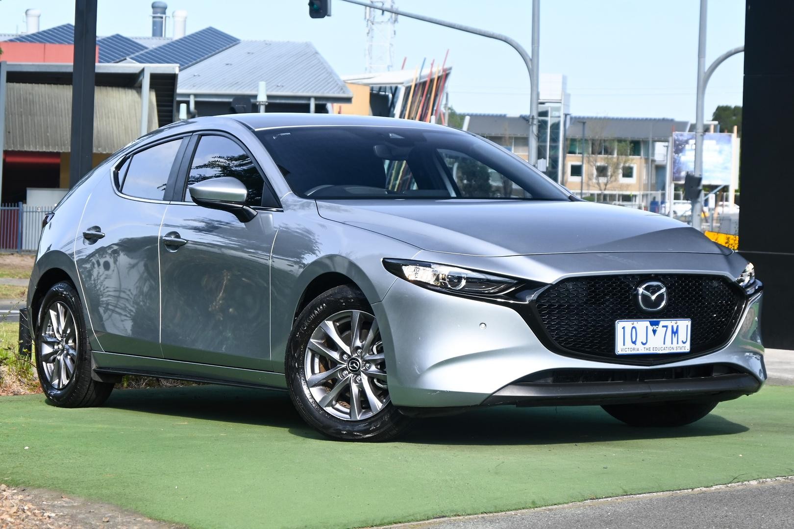 Mazda 3 image 1