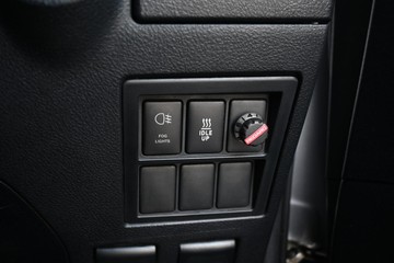 https://dvg-vehicle-assets.s3.amazonaws.com/U16460/cz8bwhekdrikkms4einf2tzu.jpg