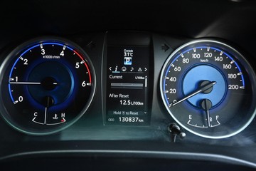 https://dvg-vehicle-assets.s3.amazonaws.com/U16460/f525kulhm2y3r36rl4prsy17h.jpg