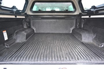 https://dvg-vehicle-assets.s3.amazonaws.com/U16502/2b7qbxh3tsj7r6mdeoja69m4q.jpg