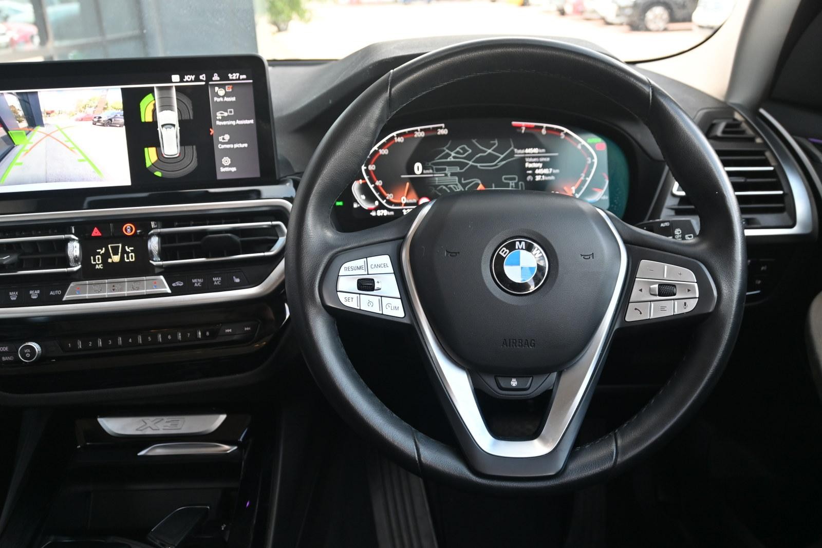 BMW X3 image 4