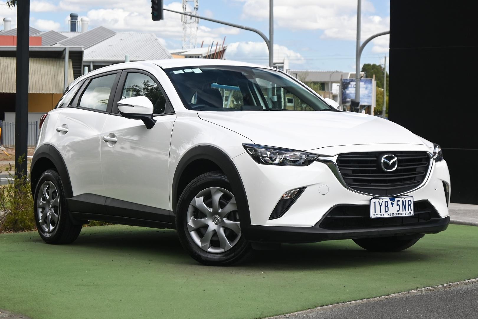 Mazda Cx-3 image 1