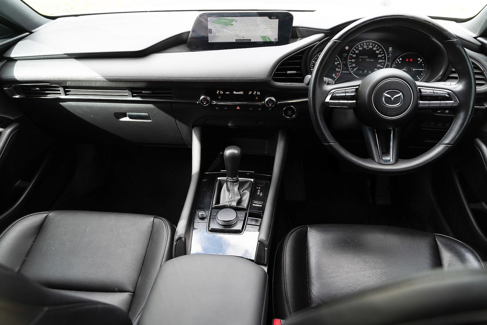 Mazda 3 image 3