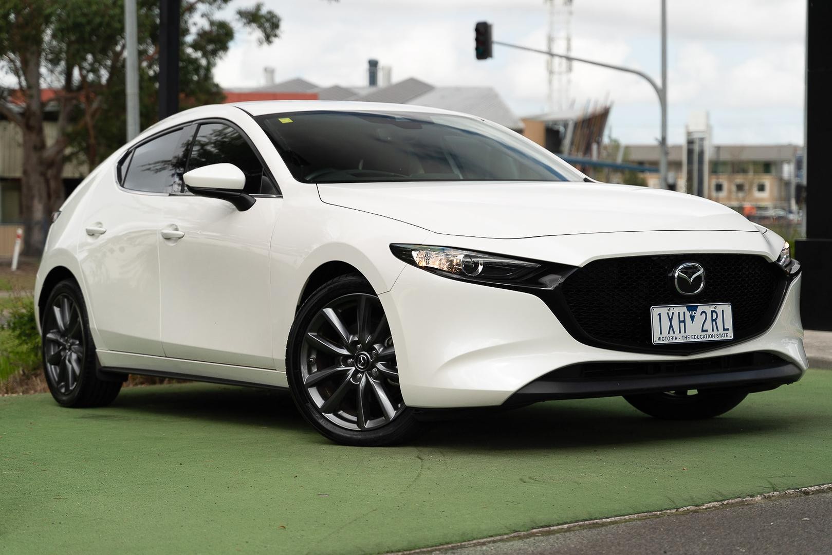 Mazda 3 image 1