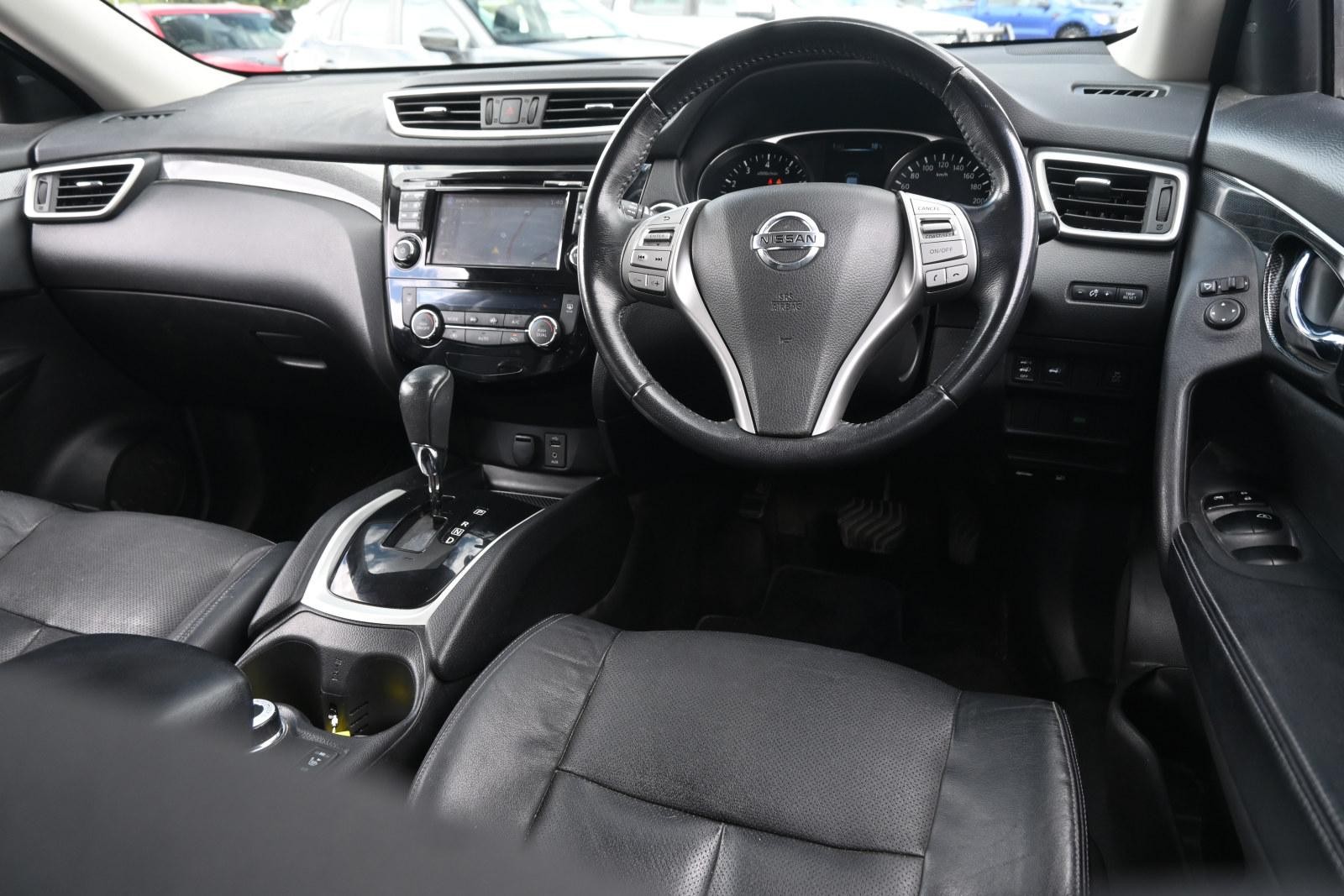 Nissan X-trail image 3