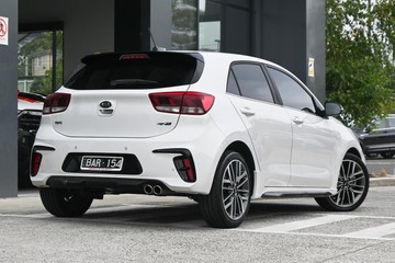 https://dvg-vehicle-assets.s3.amazonaws.com/U16603/3q3n9wdatii6og5awvj8usklw.jpg