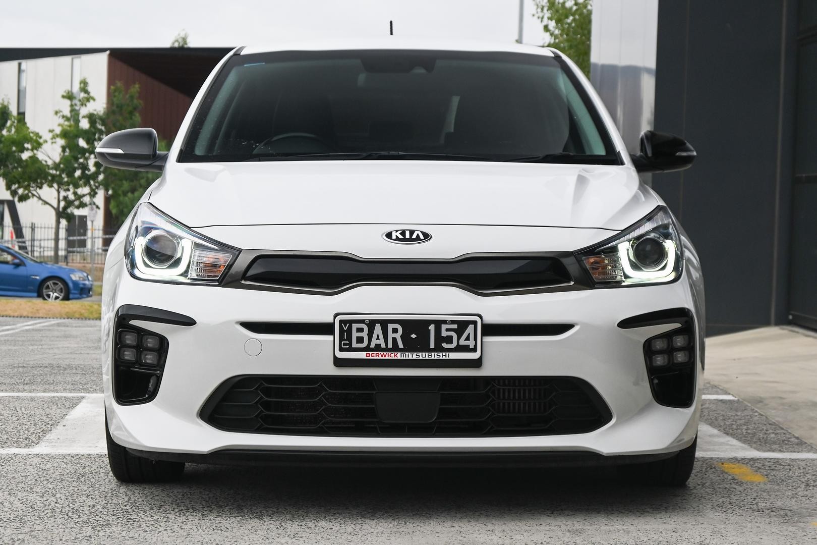 Kia Rio image 2
