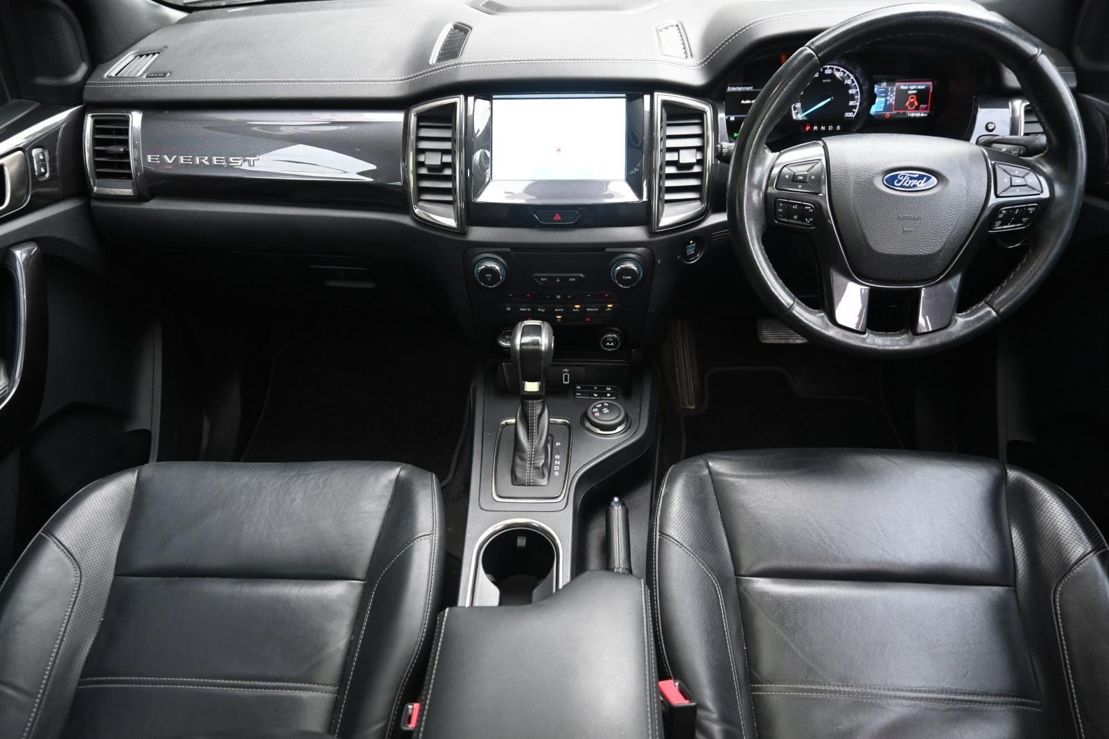 Ford Everest image 3