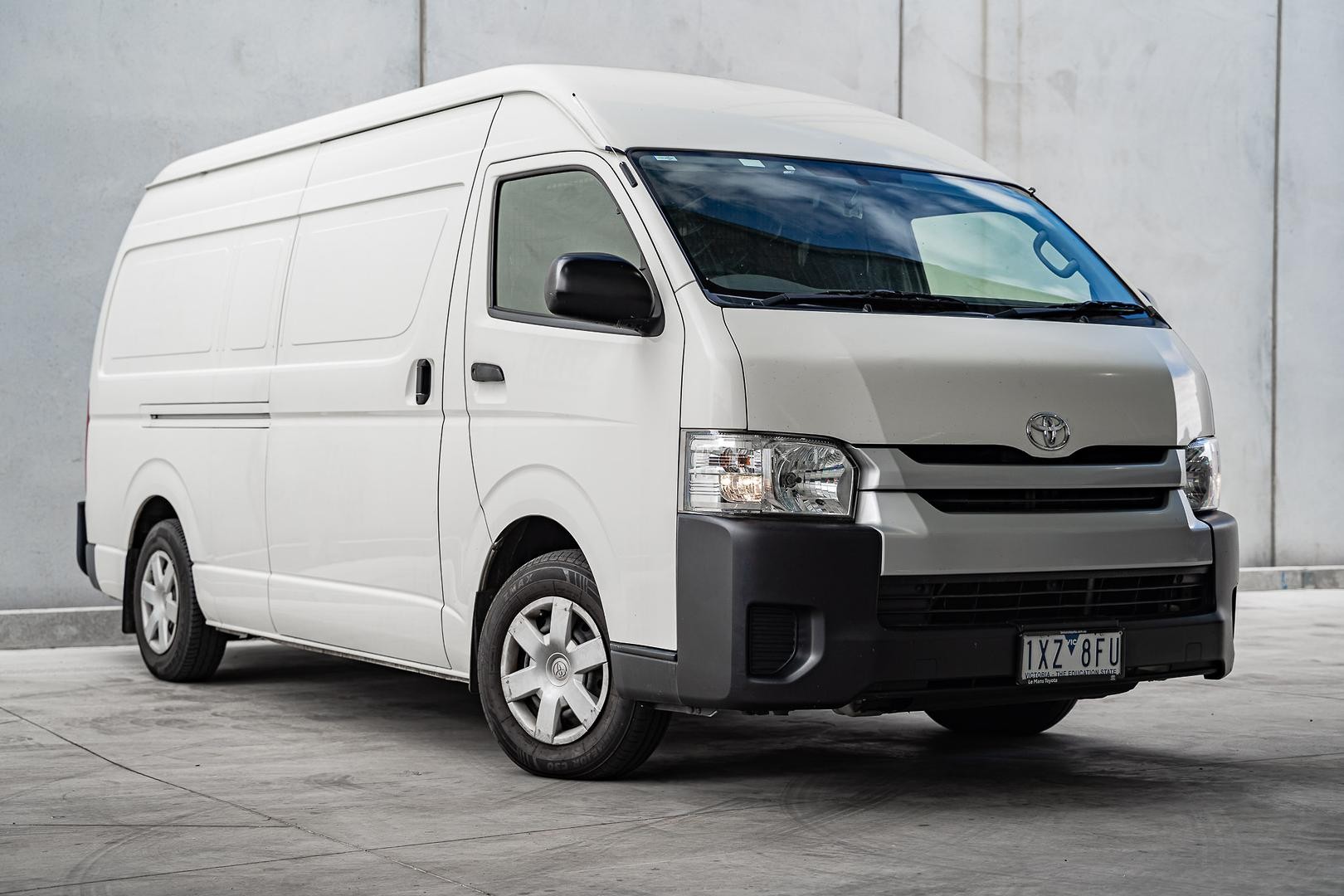 Toyota Hiace image 1