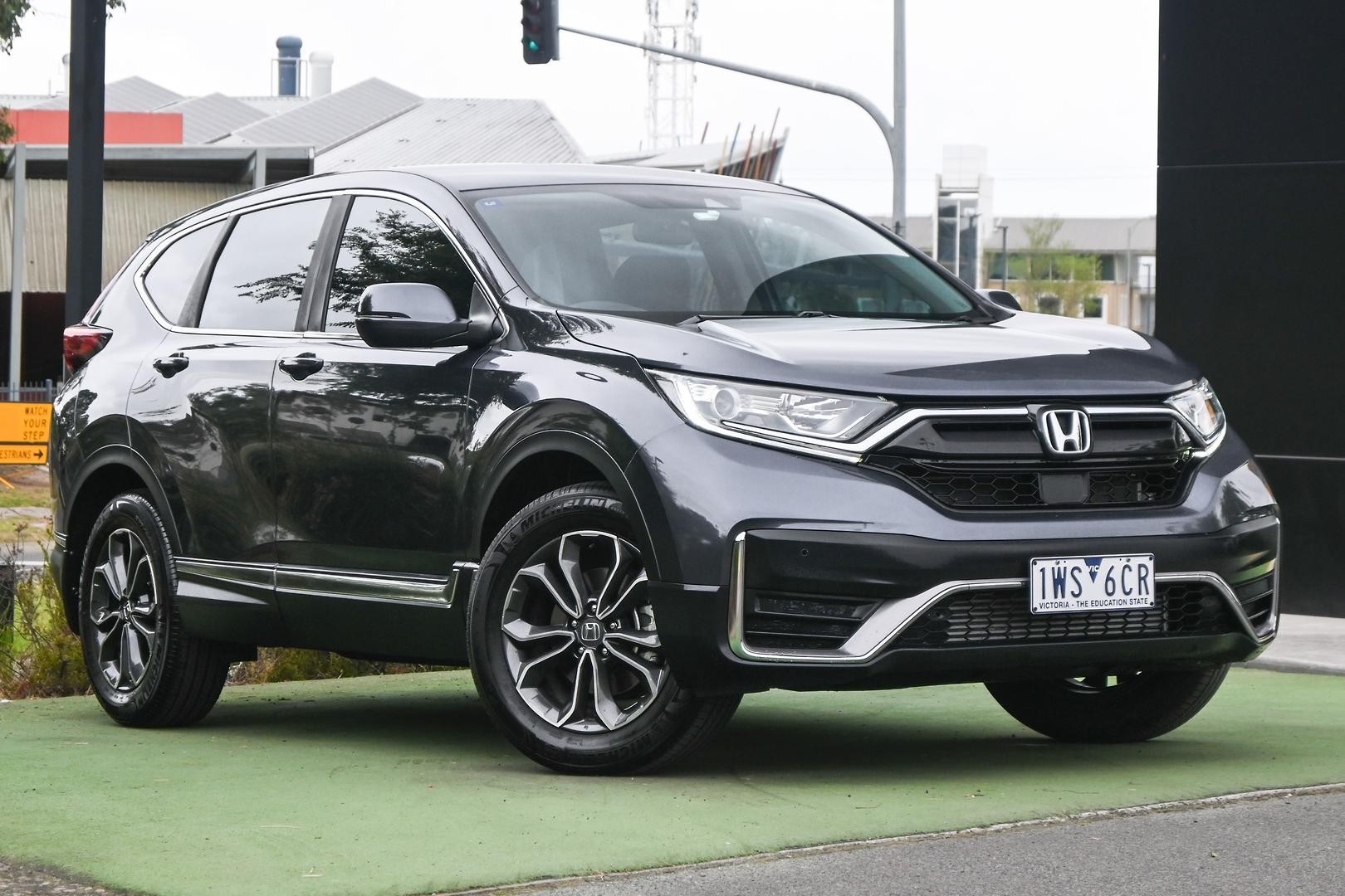 Honda Cr-v image 1