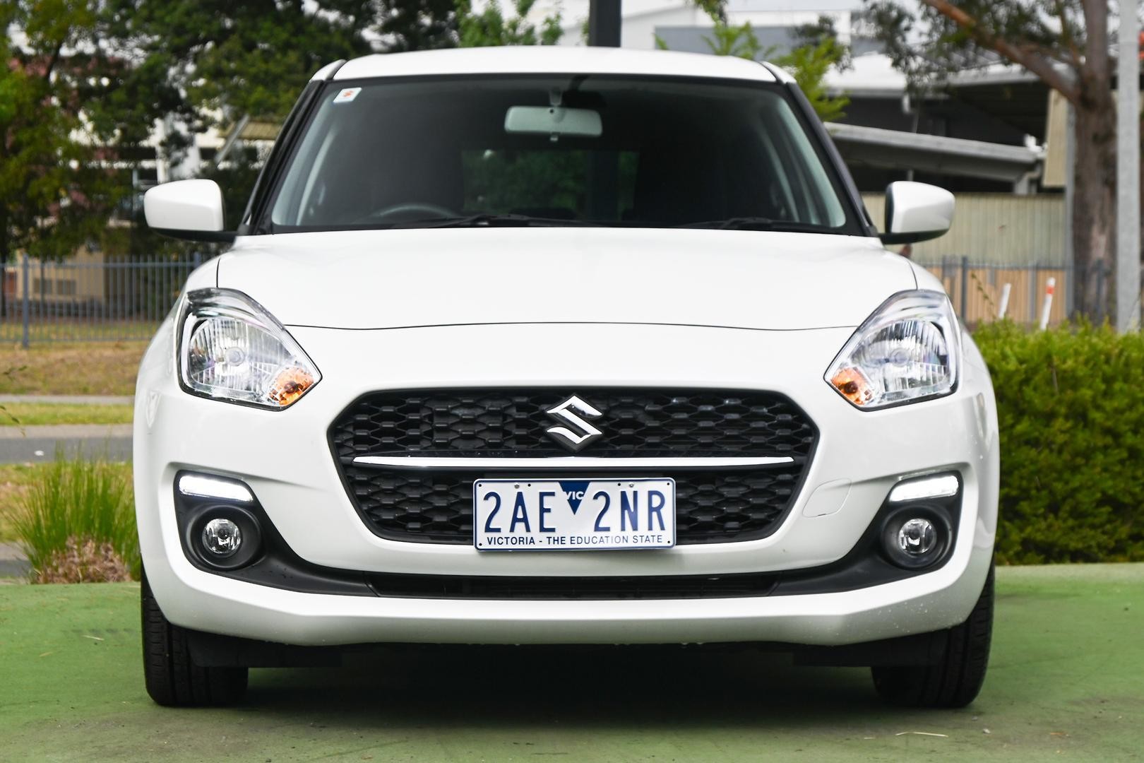 Suzuki Swift image 2