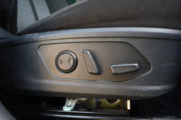 https://dvg-vehicle-assets.s3.amazonaws.com/U16651/6ntwkfmn0vujmnvhtv7p3jsee.jpg