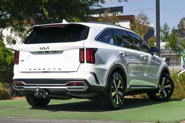 https://dvg-vehicle-assets.s3.amazonaws.com/U16651/b24t07w8soby29aecxpdzkbue.jpg