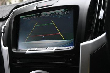 https://dvg-vehicle-assets.s3.amazonaws.com/U16660/1uj3hyt49fknbuxzum0pdimgh.jpg