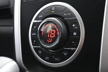https://dvg-vehicle-assets.s3.amazonaws.com/U16660/5iazhp5qcfbf07ja1kgyf9ppz.jpg