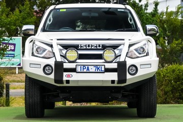 https://dvg-vehicle-assets.s3.amazonaws.com/U16660/9th4cqqt9z24gapi1r9qcxzq3.jpg