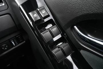 https://dvg-vehicle-assets.s3.amazonaws.com/U16660/f0iwoimuwaj4s5t1xiw1b1lot.jpg