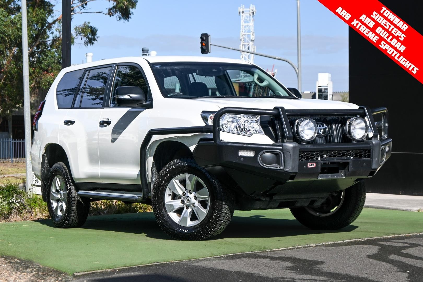 Toyota Landcruiser Prado image 1