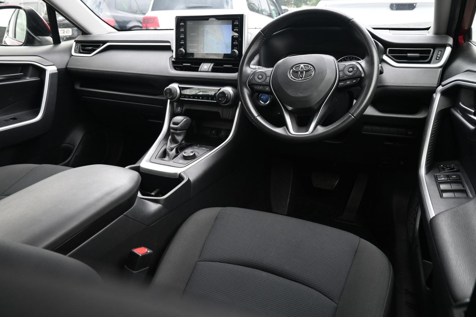 Toyota Rav4 image 3