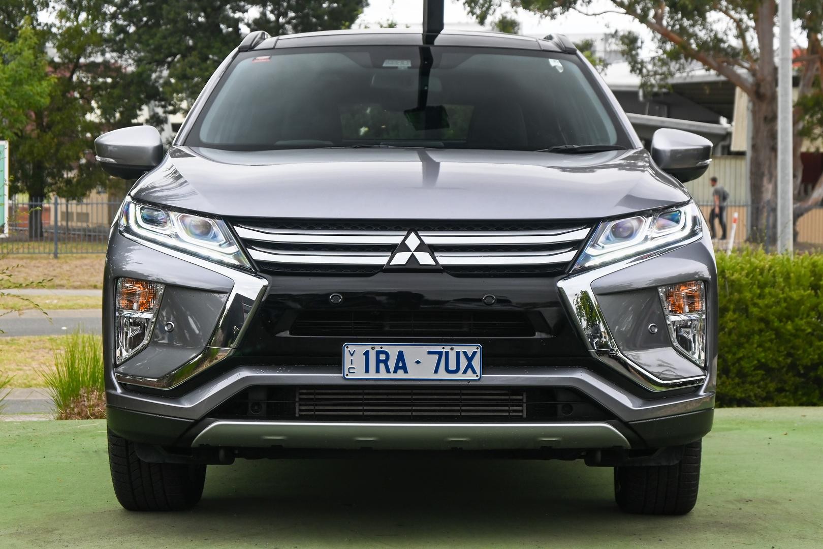 Mitsubishi Eclipse Cross image 2