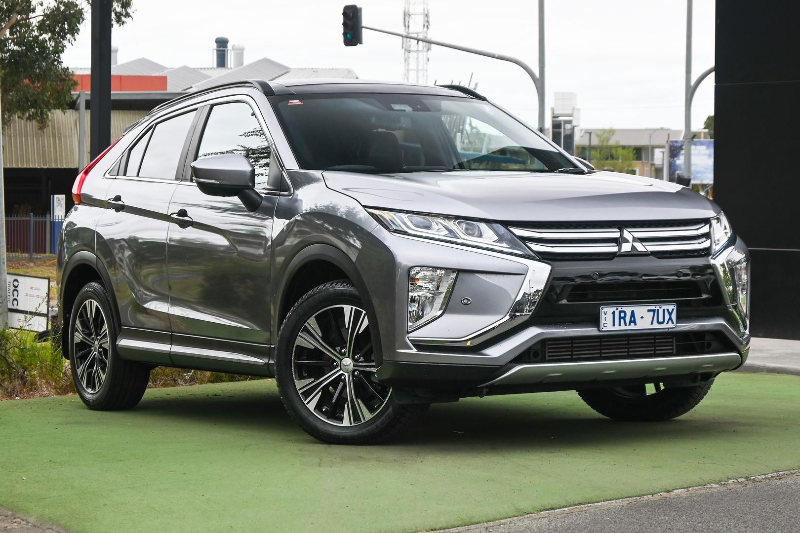 Mitsubishi Eclipse Cross image 1