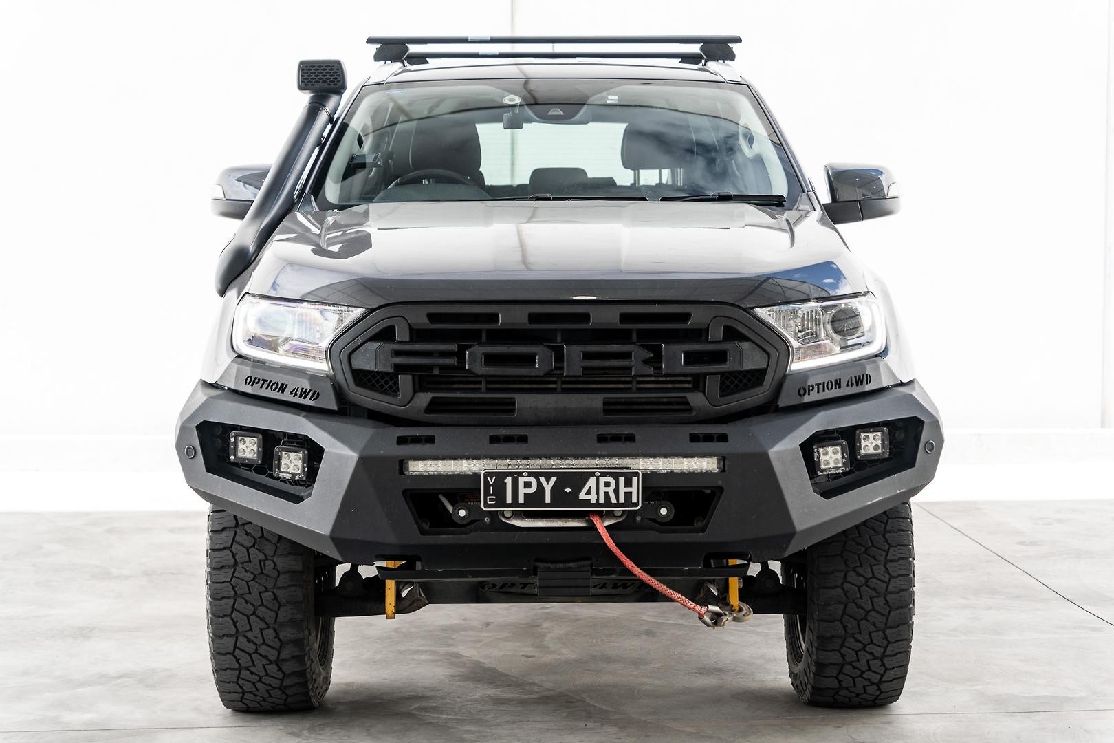 Ford Everest image 2