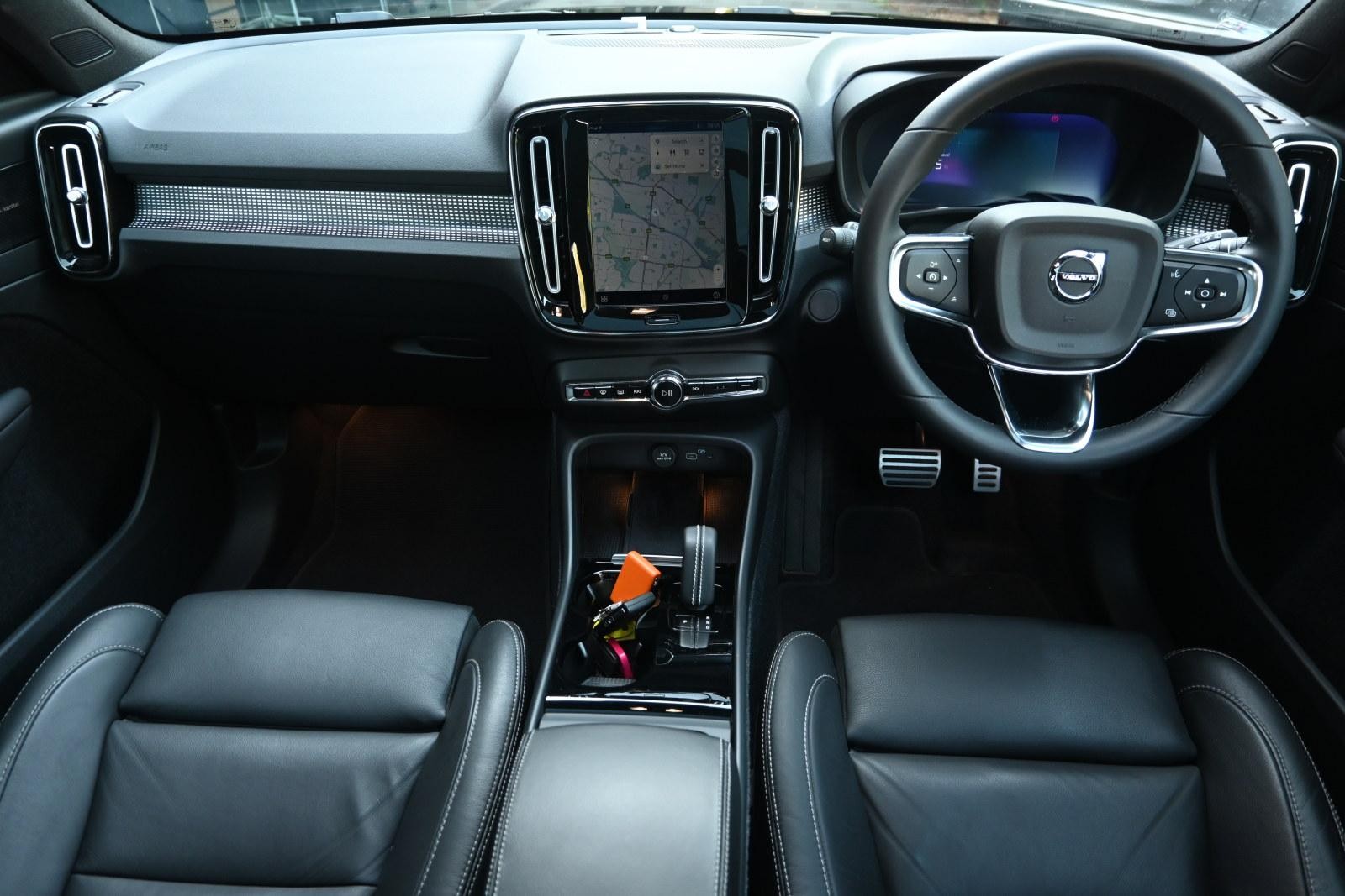 Volvo Xc40 image 3