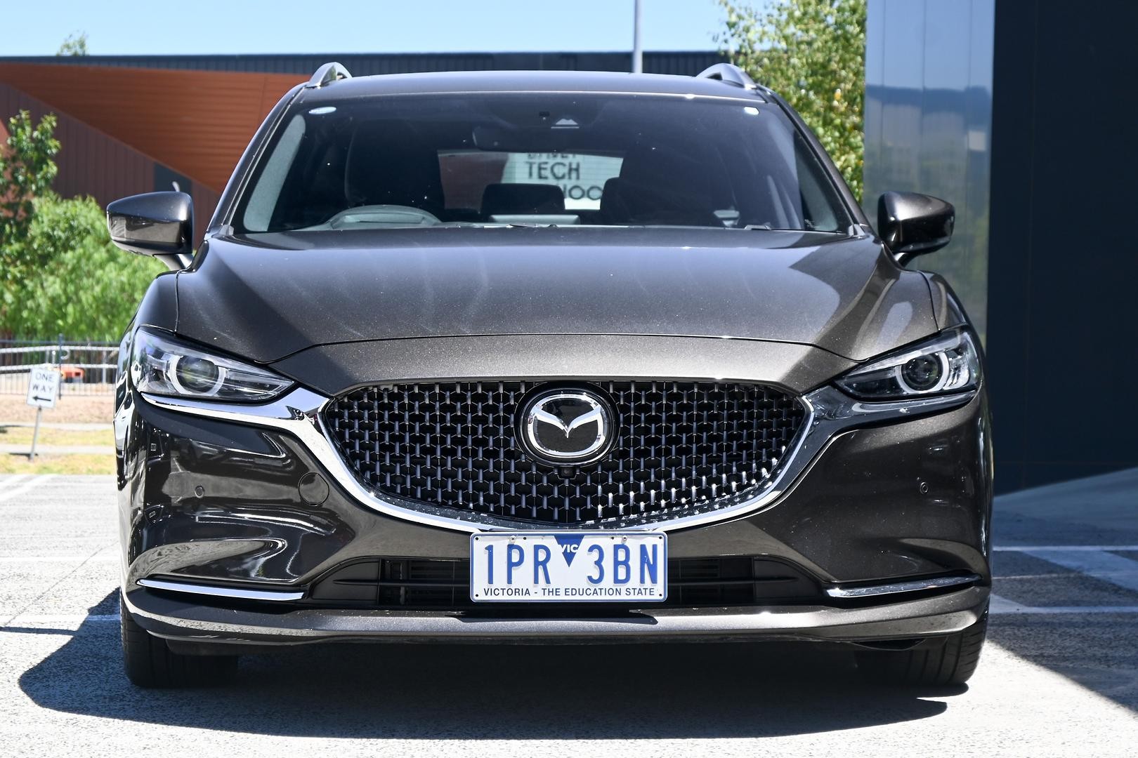 Mazda 6 image 2