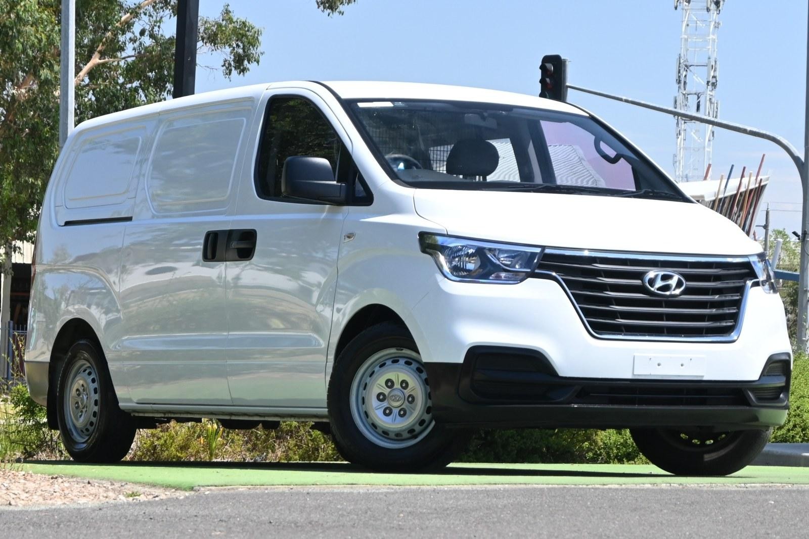 Hyundai Iload image 1