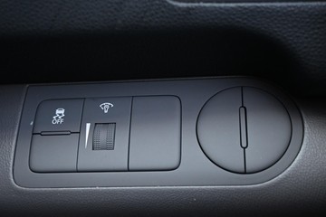 https://dvg-vehicle-assets.s3.amazonaws.com/U16751/apb98cpr1wcwllyino21okdn7.jpg