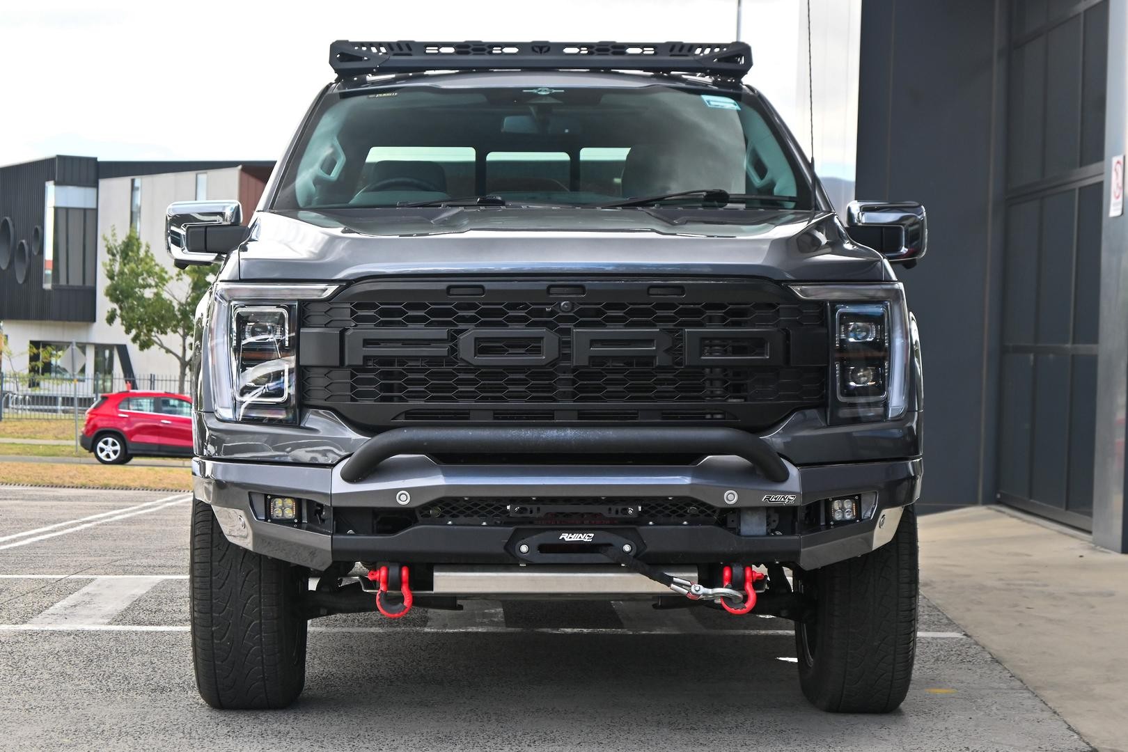 Ford F-150 image 2