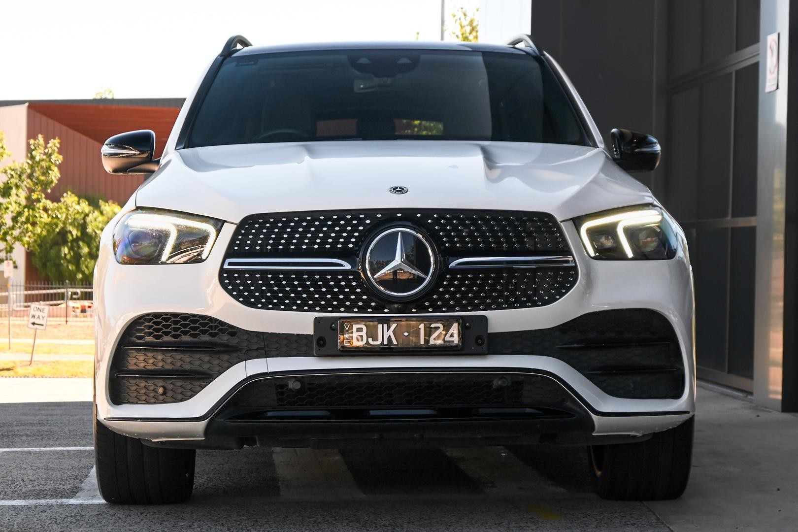 Mercedes Benz Gle-class image 2