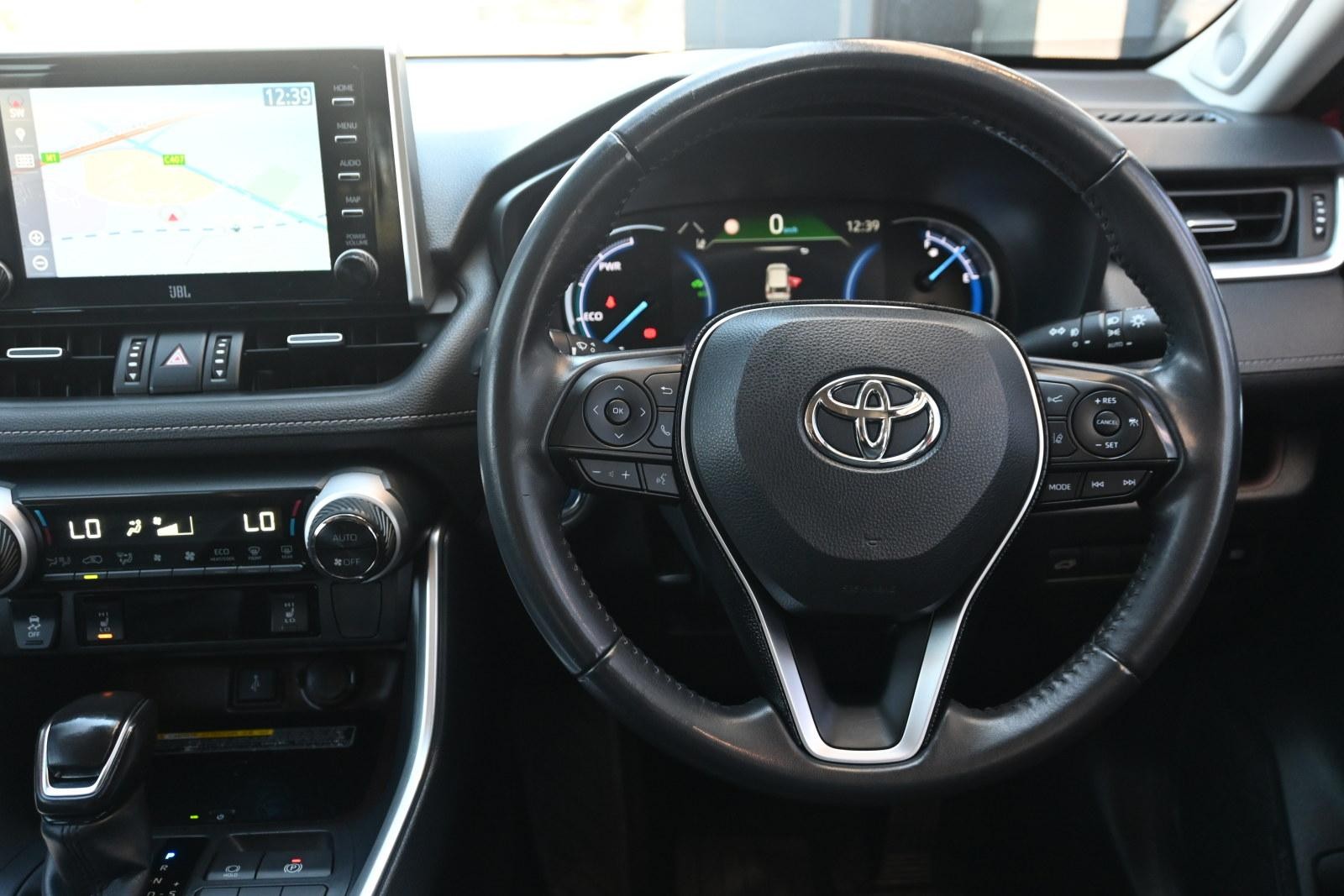 Toyota Rav4 image 4