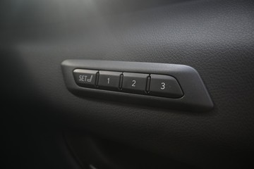 https://dvg-vehicle-assets.s3.amazonaws.com/U16767/13me174pdnn9k47dwjb7jl735.jpg