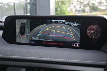https://dvg-vehicle-assets.s3.amazonaws.com/U16767/5ovx7qa9lkxpabkznclwpg3kh.jpg