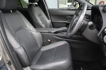 https://dvg-vehicle-assets.s3.amazonaws.com/U16767/9el8csm8ubnr0rbgplvnwdr3c.jpg