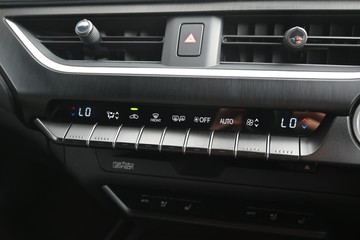 https://dvg-vehicle-assets.s3.amazonaws.com/U16767/cnxanw0jlkahzdyu8sk29opgx.jpg
