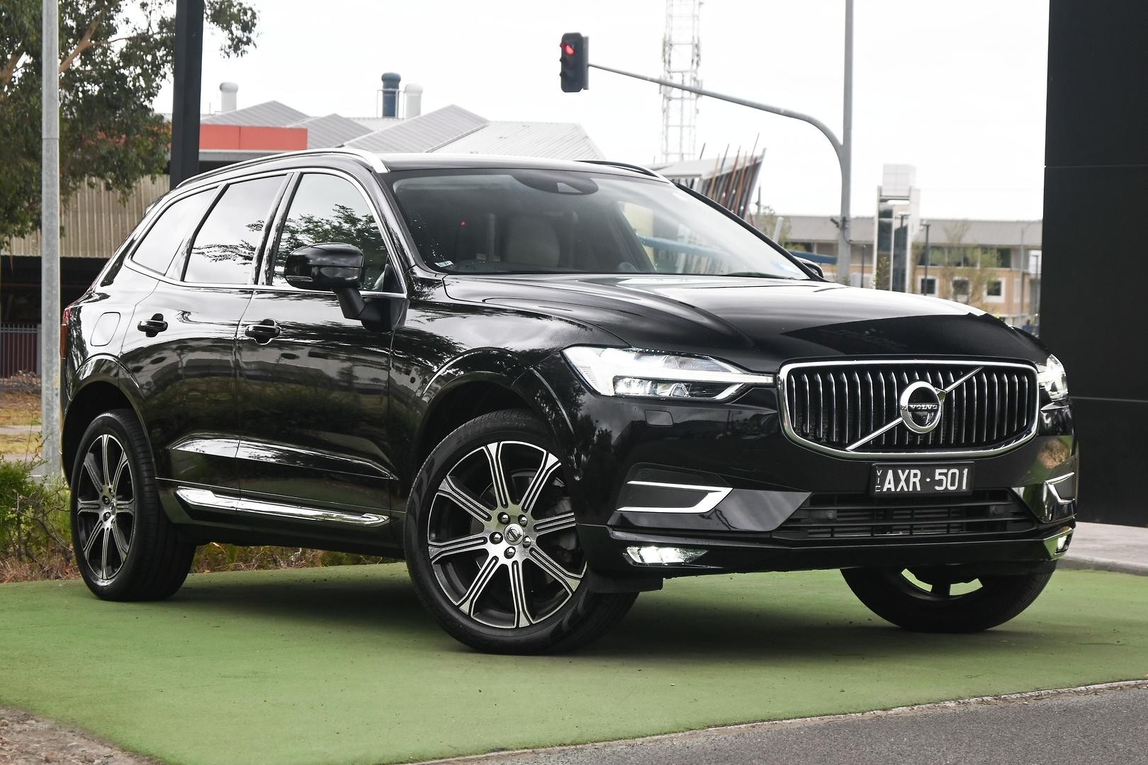 Volvo Xc60 image 1