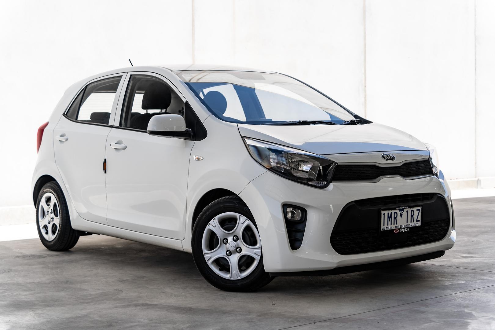 Kia Picanto image 1