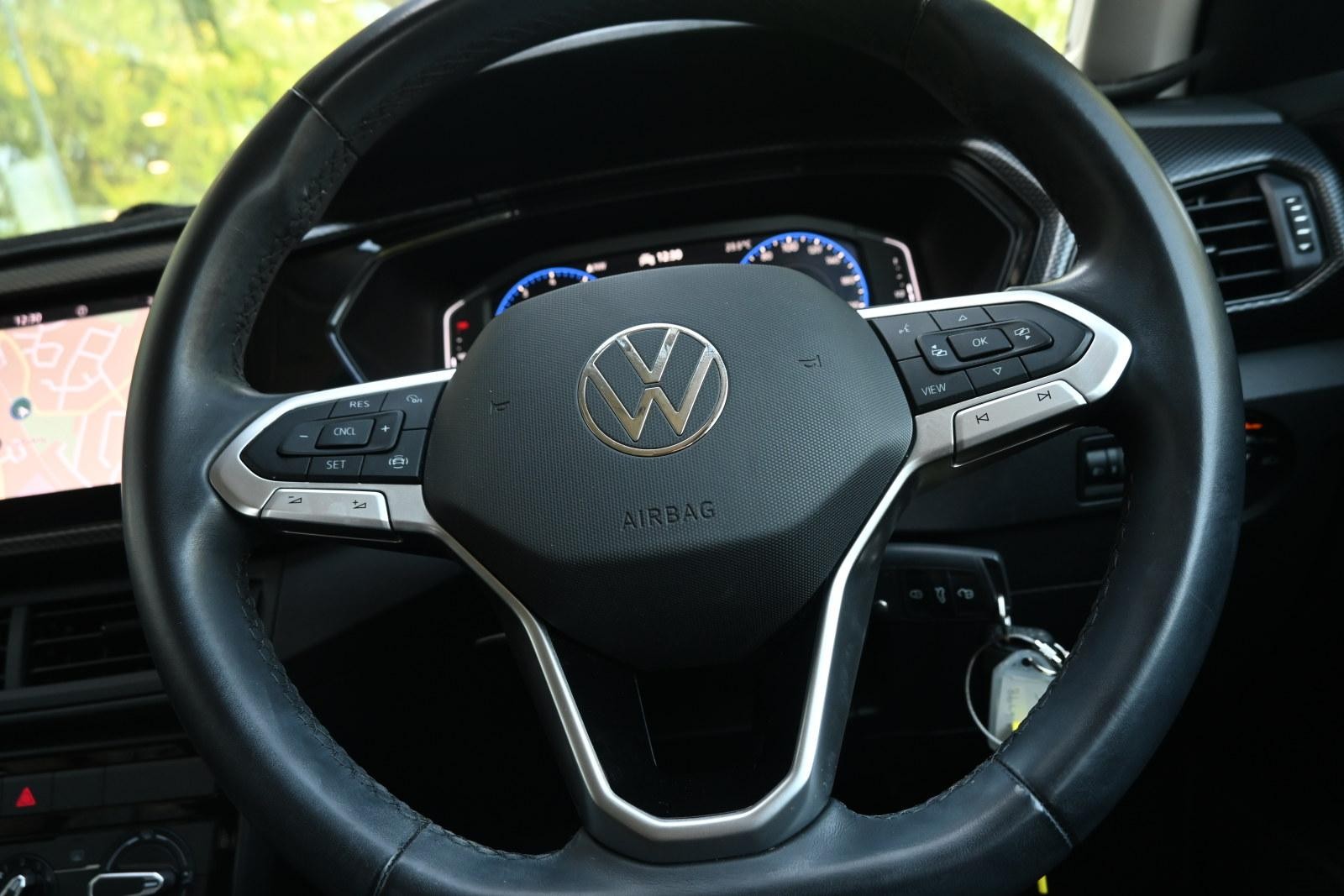 Volkswagen T-cross image 4