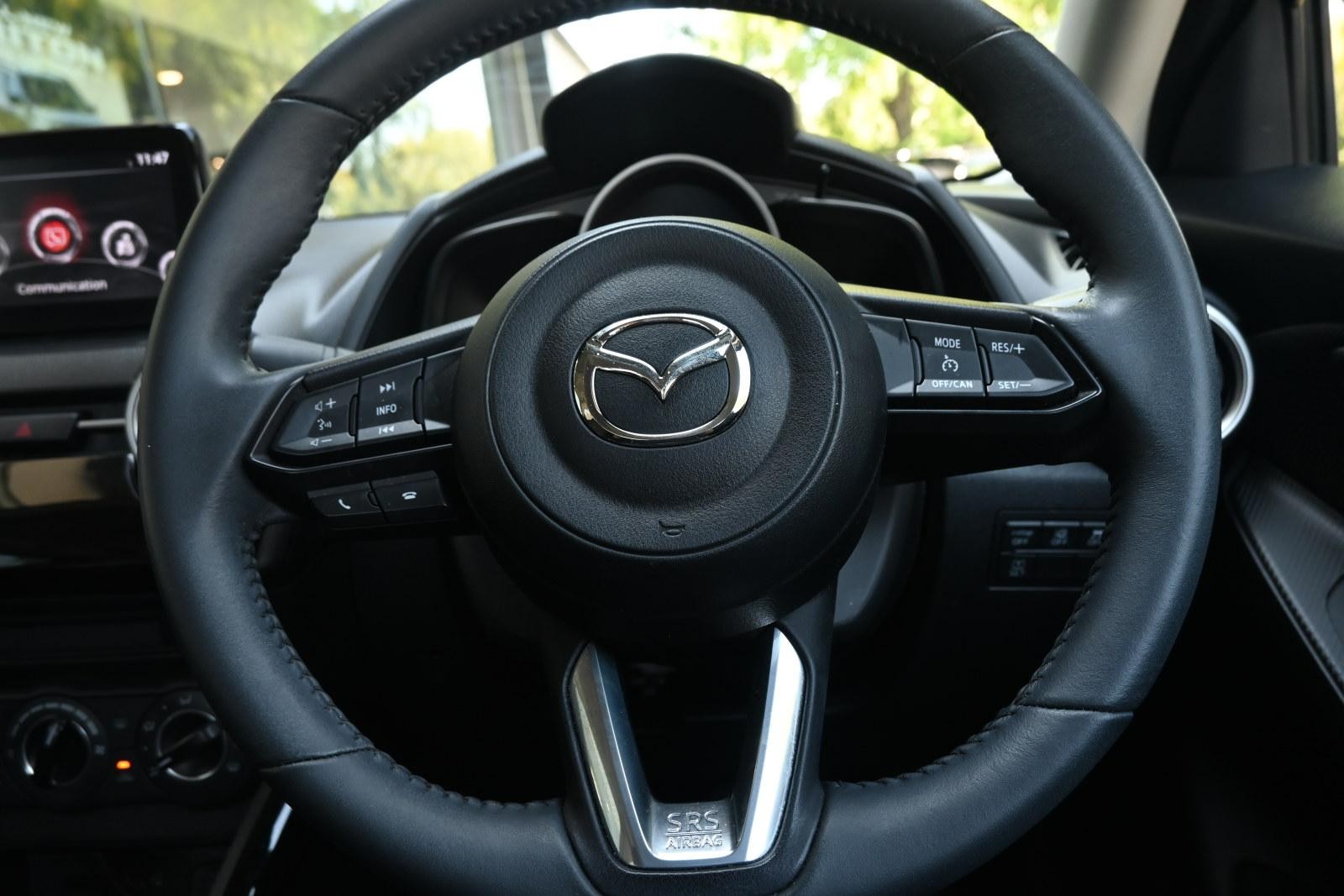 Mazda 2 image 4