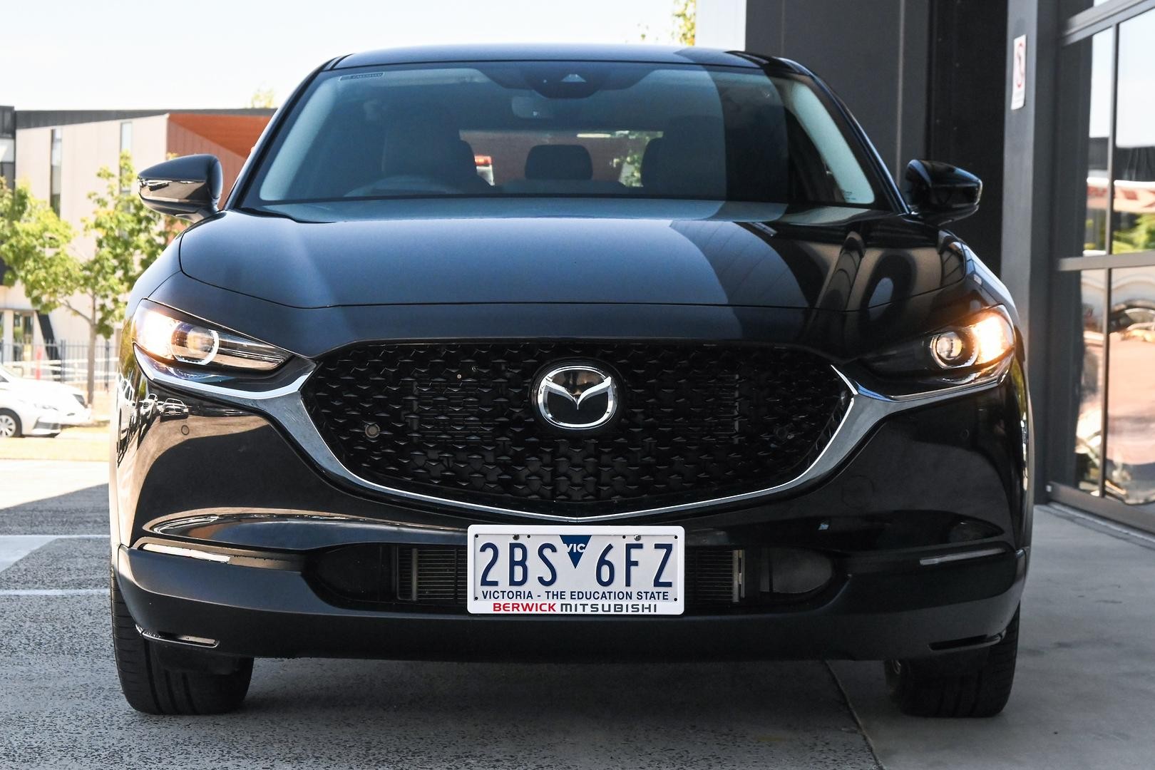 Mazda Cx-30 image 2