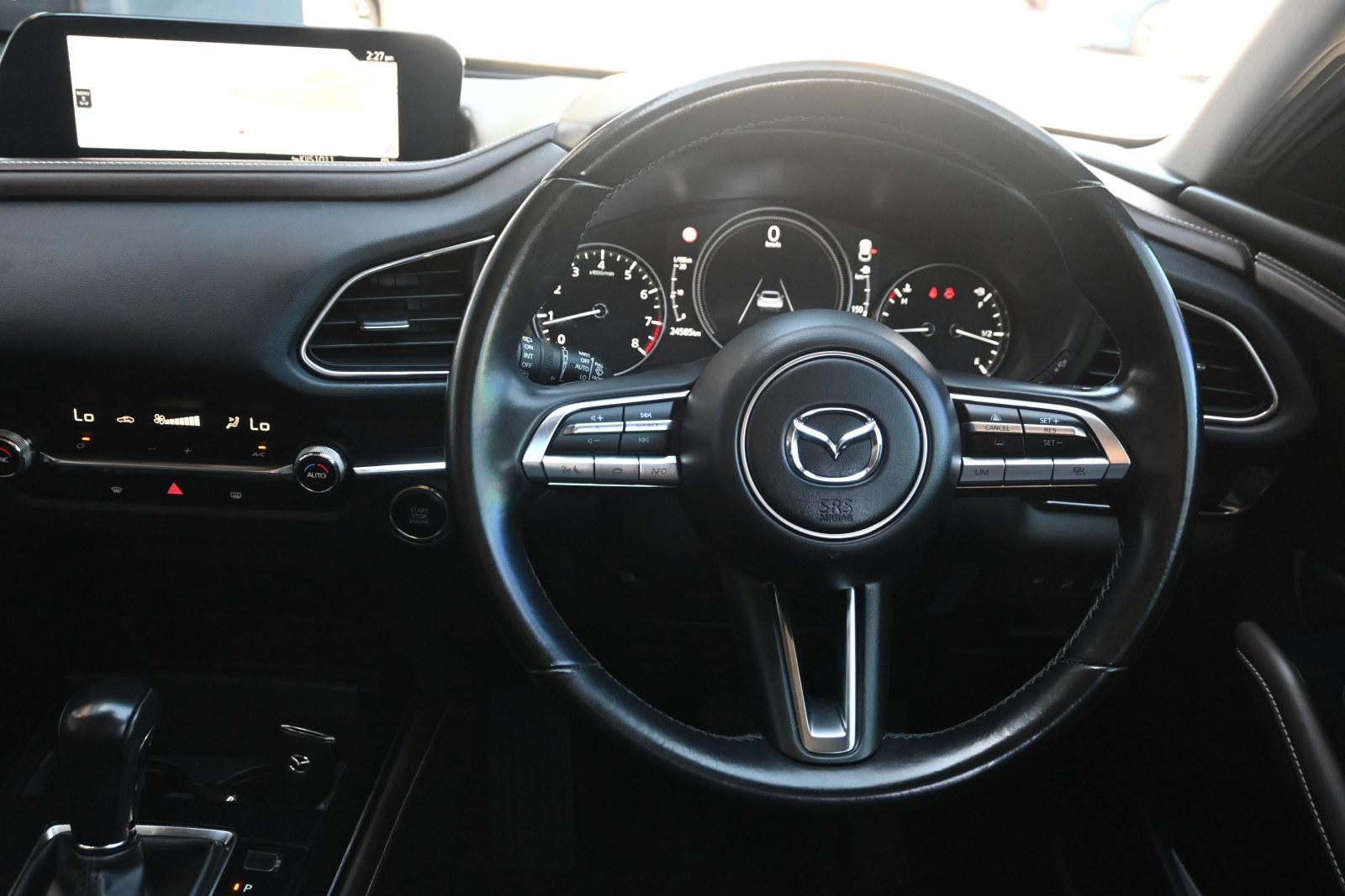 Mazda Cx-30 image 4