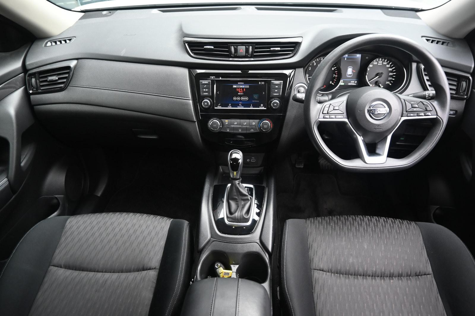 Nissan X-trail image 3