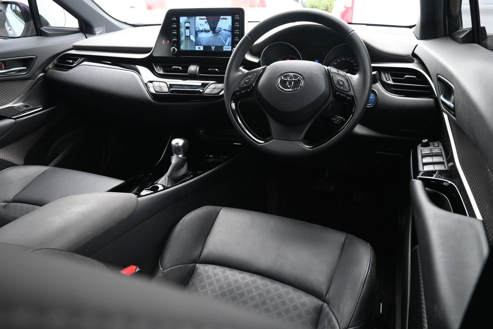 Toyota C-hr image 3