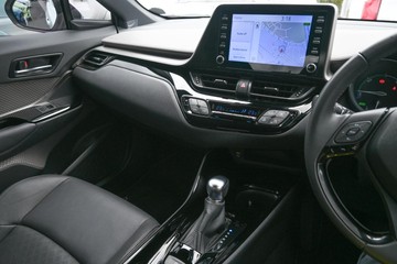 https://dvg-vehicle-assets.s3.amazonaws.com/U16868/7qree0l9ptauhia5yssb6do5u.jpg