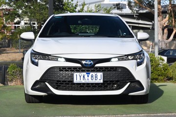 https://dvg-vehicle-assets.s3.amazonaws.com/U16886/2dyf8ocysurk7sg5fy62p56bo.jpg