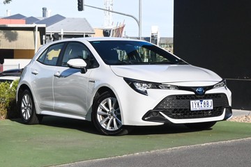 https://dvg-vehicle-assets.s3.amazonaws.com/U16886/4tzi6g5aaqx7m5nyezgi2i3mi.jpg