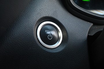 https://dvg-vehicle-assets.s3.amazonaws.com/U16886/7o5jf3zilapncjj7x2ljyqujp.jpg